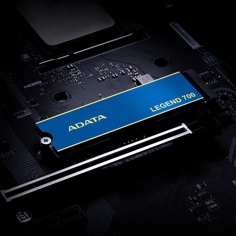 حافظه SSD اینترنال ای دیتا 512 گیگابایت M2 مدل LEGEND 700